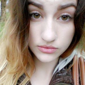 Meet your Posher, Destiny